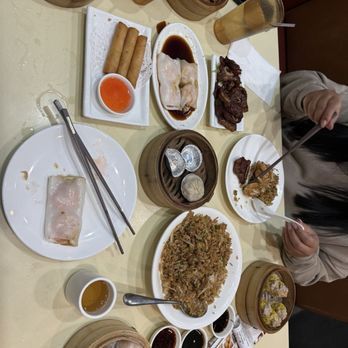 MingHin Cuisine - Seafood Near Me - Chicago, Illinois MingHin Cuisine - Seafood Near Me - Chicago, Illinois