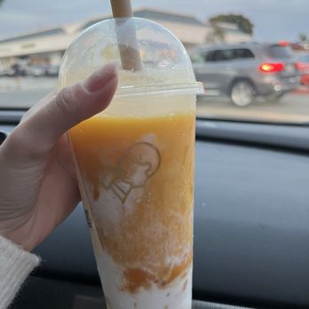 Heytea - mango coconut bomb - Bubble Tea Near Me - Irvine, California