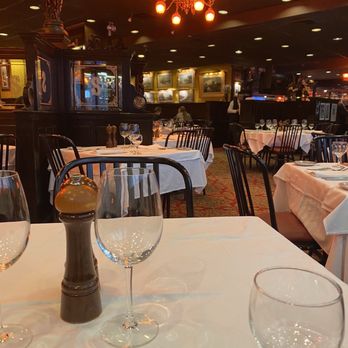 Sparks Steak House - Steakhouses Near Me - New York, New York Sparks Steak House - Steakhouses Near Me - New York, New York