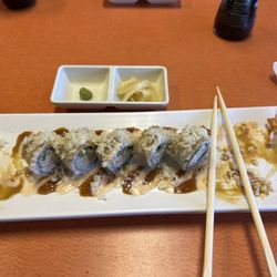 DARA SUSHI & ROLL - Crunch roll