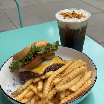 Camp Cove - Cafes Near Me - Sacramento, California