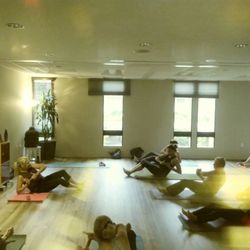 Triad Yoga & Pilates - Ellen Wragge teaching Pilates Mat