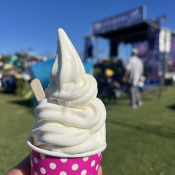Central Square Park - 2nd Annual 80s Rewind Music Festival hosted by Cota Vera in Chula Vista, CA it was AWESOME! - Parks Near Me - Chula Vista, California