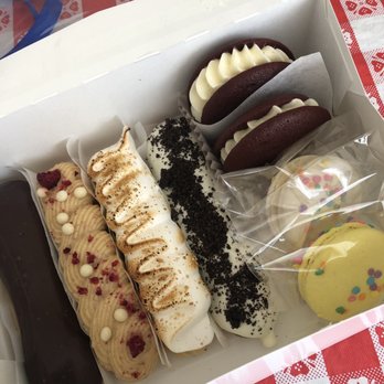 Bells Pastries - eclairs, red velvet whoopie pies and macarons Father's Day delivery! - Cooking Classes Near Me
