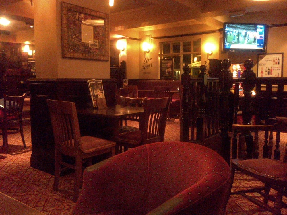 THE SPINNING JENNY Updated September 2024 33 King Street, Leigh