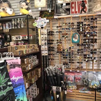 CA Souvenirs - Cheap sunglasses! - Flowers & Gifts Near Me - Anaheim, California