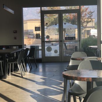 The Coffee Bean & Tea Leaf - Inside Area - Coffee & Tea Near Me - Glendora, California