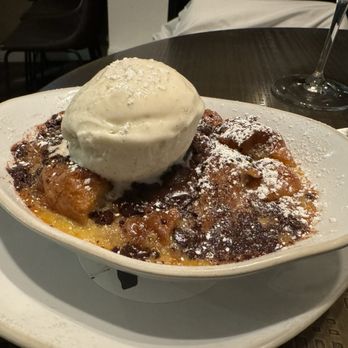Willi's Wine Bar - Chocolate Chunk & Banana Croissant Bread Pudding - Wine Bars Near Me - Santa Rosa, California Willi's Wine Bar - Chocolate Chunk & Banana Croissant Bread Pudding - Wine Bars Near Me - Santa Rosa, California