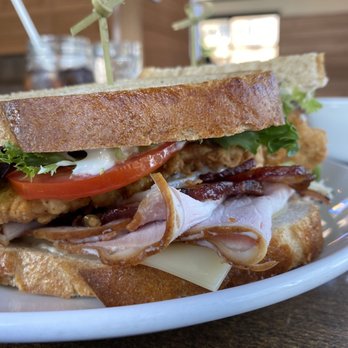 The Diner - Fried Chicken Club - American Near Me - McMinnville, Oregon