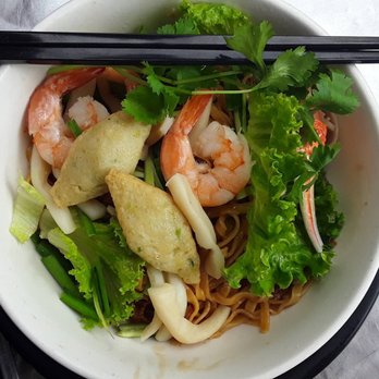 Saigon Eden - Seafood egg noodles (with soup on the side) - Vietnamese Near Me - Alhambra, California Saigon Eden - Seafood egg noodles (with soup on the side) - Vietnamese Near Me - Alhambra, California