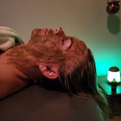 Swami Ayurveda - Ayurvedic Facial...with only herbs!