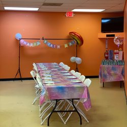 Vb Kidfit - Eating area