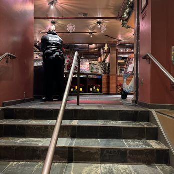Glacier BrewHouse - Entrance inside - American Near Me - Anchorage, Alaska