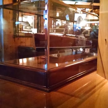 Artie's - Nice ambiance - American Near Me - Fairfax, Virginia
