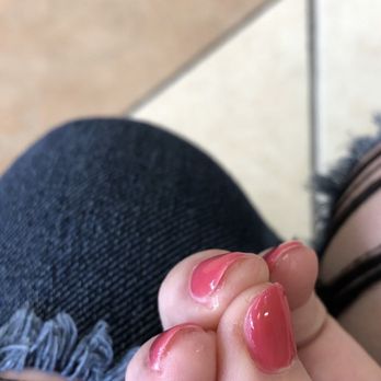 St.Albans Nail & Spa - example of the clear coat drying on my skin as well as nail powder under my nails. - Nail Salons Near Me - Saint Albans, West Virginia St.Albans Nail & Spa - example of the clear coat drying on my skin as well as nail powder under my nails. - Nail Salons Near Me - Saint Albans, West Virginia