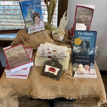 Common Grounds Coffee - Bakeries Near Me - Ruther Glen, Virginia