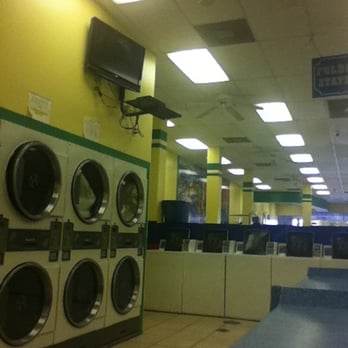 Independence Laundry - Laundromat Near Me - Pompano Beach, Florida