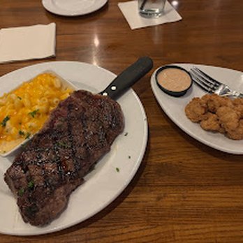 Capital City Grill - Cajun/Creole Near Me - Baton Rouge, Louisiana