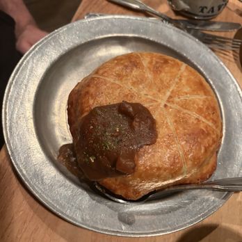 Jessop's Tavern - Beef and Ale Pot Pie - American Near Me - New Castle, Delaware