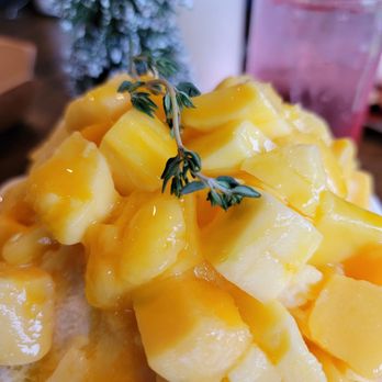 Our Place Dessert Cafe - Mango binsu - Cafes Near Me - Edmonds, Washington