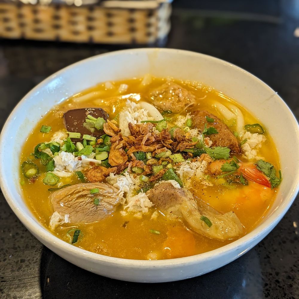 Saigon Jade Restaurant - Banh canh cua - Vietnamese Near Me - Mesa, Arizona Saigon Jade Restaurant - Banh canh cua - Vietnamese Near Me - Mesa, Arizona