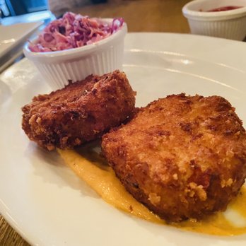 Barrique Kitchen & Wine Bar - Crabcakes - Tapas Bars Near Me - Babylon, New York