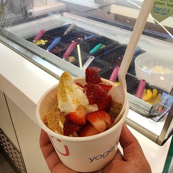 Yogen Fruz - Strawberry cheesecake for $8.99 - Ice Cream & Frozen Yogurt Near Me - Edmonton, Alberta Yogen Fruz - Strawberry cheesecake for $8.99 - Ice Cream & Frozen Yogurt Near Me - Edmonton, Alberta