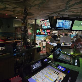 Island Bar & Grill - Sports Bars Near Me - Las Vegas, Nevada Island Bar & Grill - Sports Bars Near Me - Las Vegas, Nevada