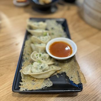Dough Zone Dumpling House - Fried Wonton with Spicy Garlic Sauce - Dim Sum Near Me - San Jose, California