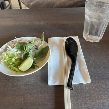 Mo Pho Mi - Surprised at the number of bean sprouts! - Vietnamese Near Me - Costa Mesa, California Mo Pho Mi - Surprised at the number of bean sprouts! - Vietnamese Near Me - Costa Mesa, California