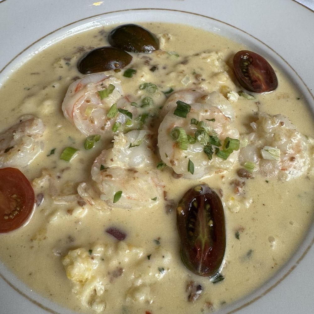 Shrimp and Grits Shrimp and Grits