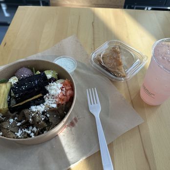 Hummus Republic - Greek Gyro Garden Bowl, Baklava, and Pomegranate Lemonade - Mediterranean Near Me - Surprise, Arizona Hummus Republic - Greek Gyro Garden Bowl, Baklava, and Pomegranate Lemonade - Mediterranean Near Me - Surprise, Arizona