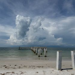 Brittania Electric - Fort Myers Beach pier before the restoration.