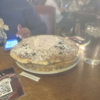 The Griddle Cafe - Blueberry pancakes - Breakfast & Brunch Near Me - Los Angeles, California The Griddle Cafe - Blueberry pancakes - Breakfast & Brunch Near Me - Los Angeles, California
