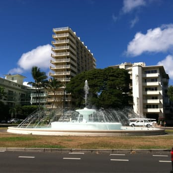 Louise Dillingham Memorial Fountain - Landmarks & Historical Buildings Near Me - Honolulu, Hawaii