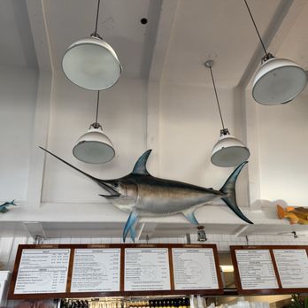 Bear Flag Fish - Inside - Seafood Near Me - Newport Beach, California
