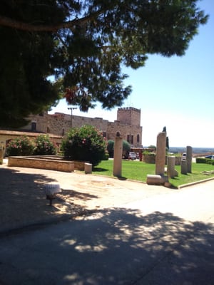 Parador de Tortosa by null