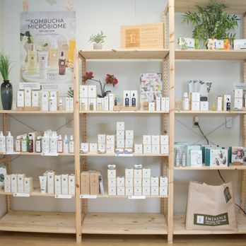 GlowingSkin - Eminence Organics Skincare - Skin Care Near Me - Loveland, Colorado GlowingSkin - Eminence Organics Skincare - Skin Care Near Me - Loveland, Colorado