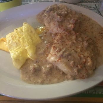 T-Coon's - Biscuits gravy. I added scrambled egg with cheese - Breakfast & Brunch Near Me - Lafayette, Louisiana