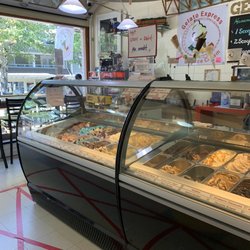 Deep Cove Ice Cream Cafe - Inside
