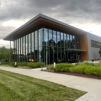 Glasshouse Kitchen - Here's what the building looks like in case you are wandering around looking for it like we were - Pizza Near Me - Research Triangle, North Carolina