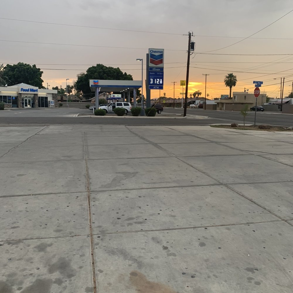 Pupuseria Cabañas - Next to chevron gas station - Salvadoran Near Me - Yuma, Arizona Pupuseria Cabañas - Next to chevron gas station - Salvadoran Near Me - Yuma, Arizona