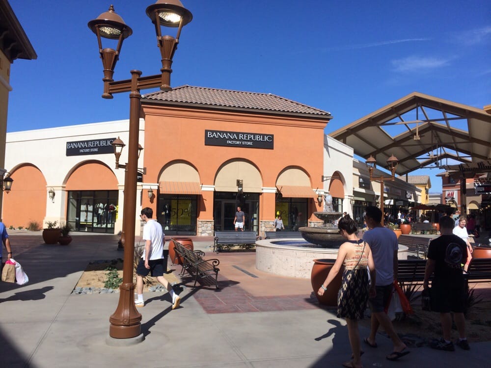 BANANA REPUBLIC FACTORY STORE Updated June 2024 1801 Outlets At