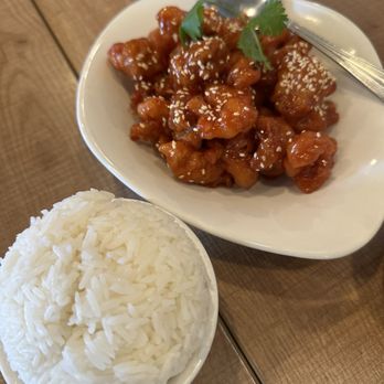 606 - Sesame Chicken - Hong Kong Style Cafe Near Me - San Francisco, California 606 - Sesame Chicken - Hong Kong Style Cafe Near Me - San Francisco, California