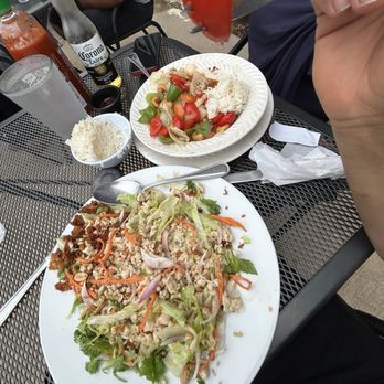 Sisters Thai Cafe - Thai Near Me - Rockford, Illinois