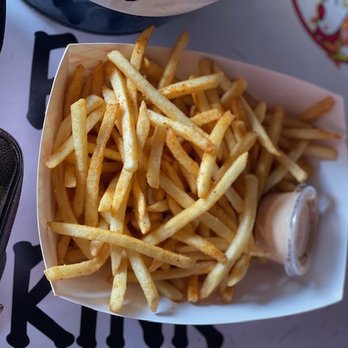 Hot Motha Clucker - Carb it up before the bottomless catch up.. - Bars Near Me - Los Angeles, California