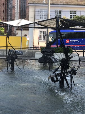 Tinguely Fountain by null
