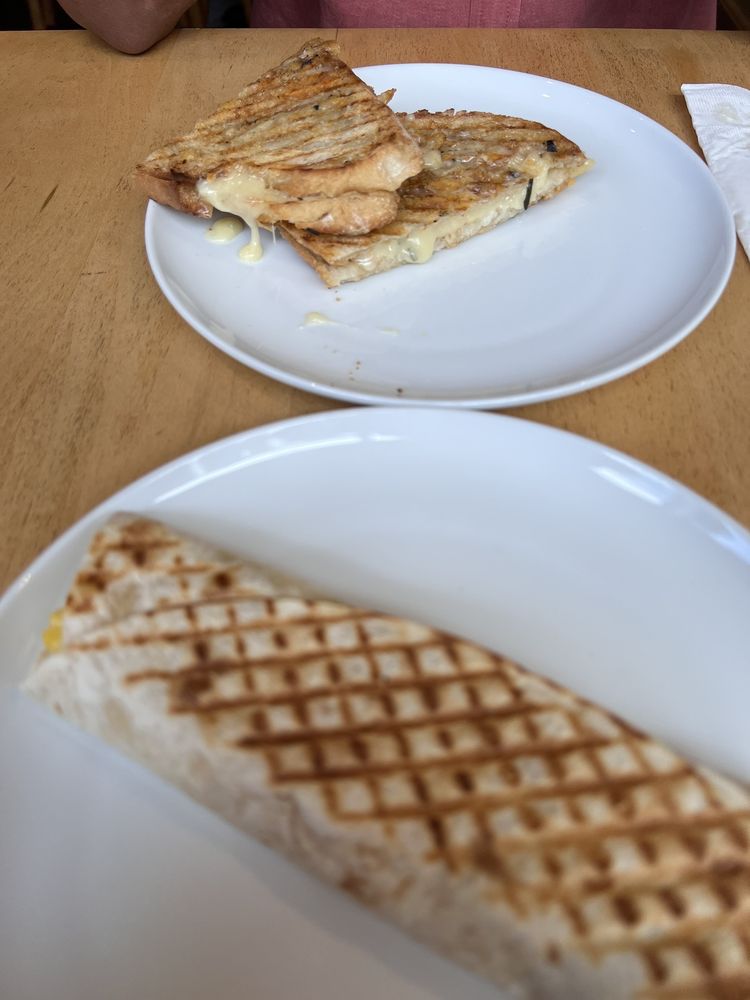 Bird's Nest Cafe + Catering