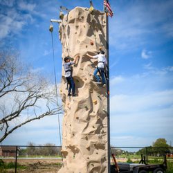 Texas Jump N Splash Party Rentals - Rock Climbing race