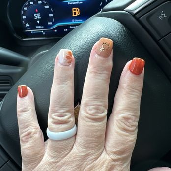 Nail Expo - Hand painted - Nail Salons Near Me - Hilton Head Island, South Carolina Nail Expo - Hand painted - Nail Salons Near Me - Hilton Head Island, South Carolina